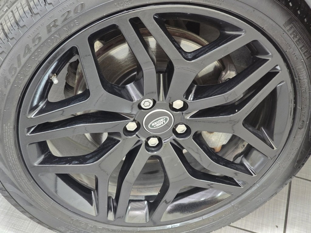 Used 2017 Land Rover Range Rover Evoque HSE Dynamic image 12