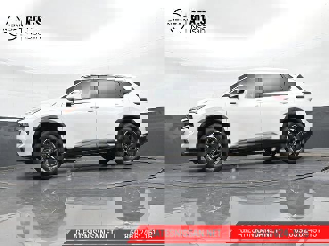 New 2026 Nissan Rogue SV image 15