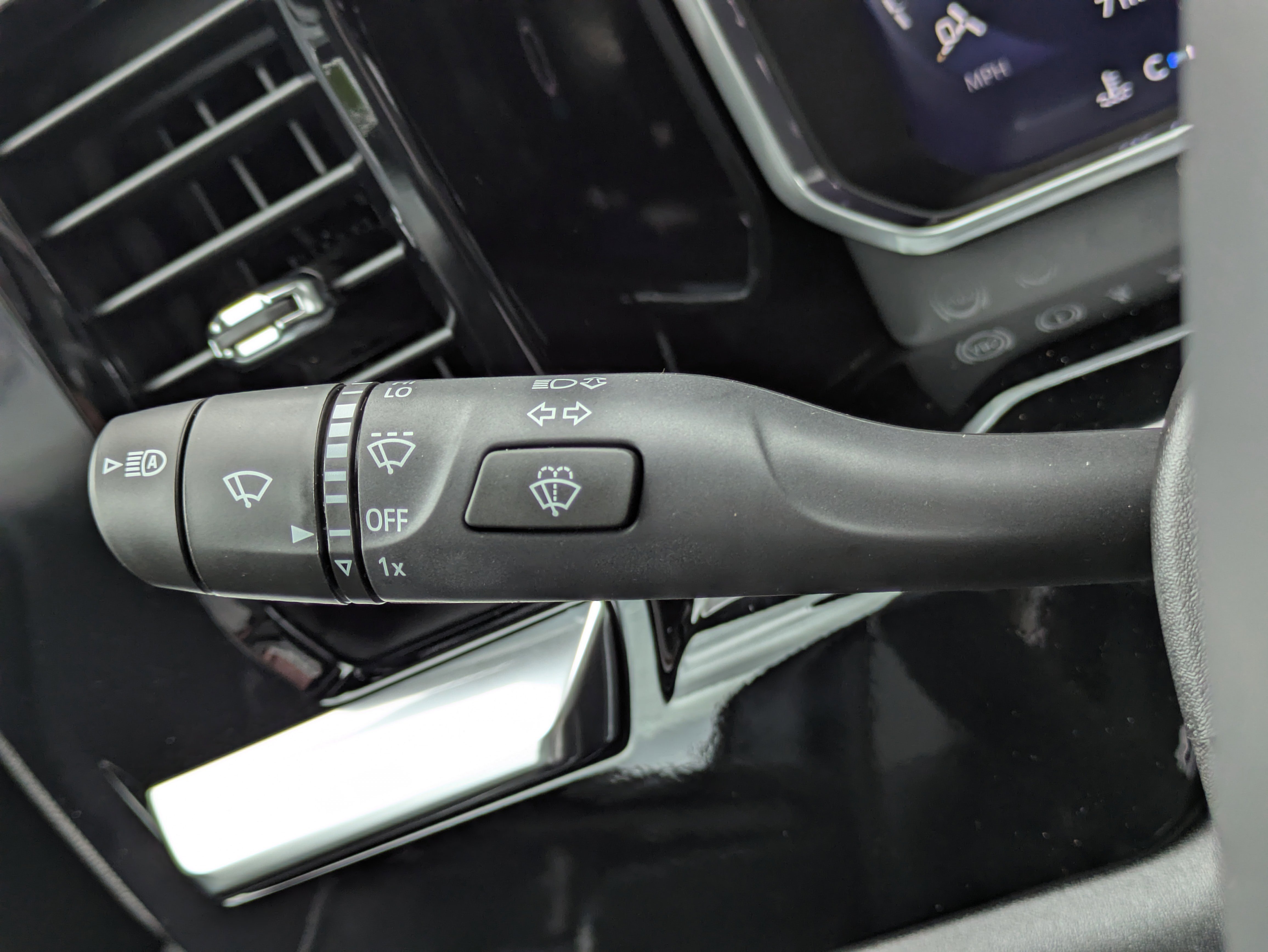 New 2026 Chevrolet Silverado 1500 LT w/ All Star Edition Plus image 16