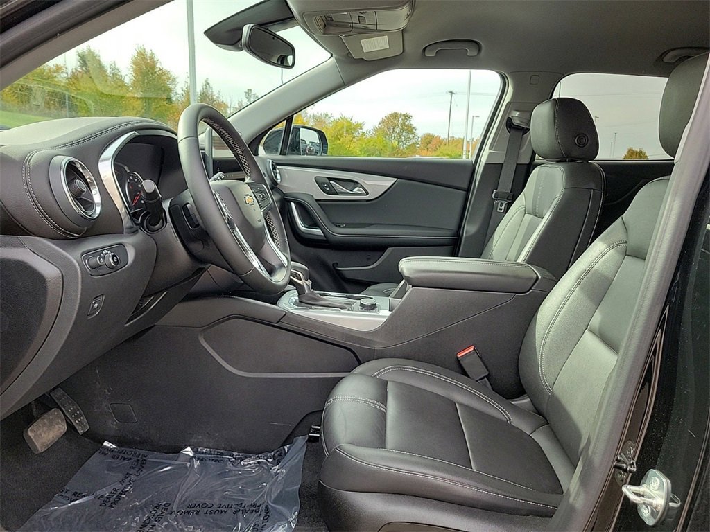 Used 2023 Chevrolet Blazer LT image 15