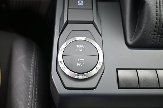 Used 2024 Toyota Tacoma SR5 w/ SR5 Upgrade Package RWD image 14