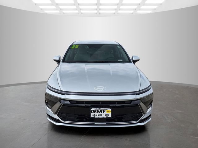 Used 2025 Hyundai Sonata SEL FWD image 3