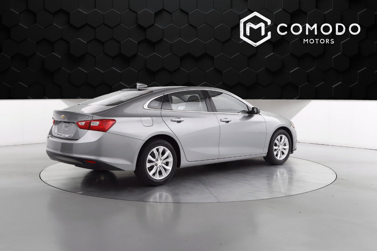 Used 2023 Chevrolet Malibu LT image 3