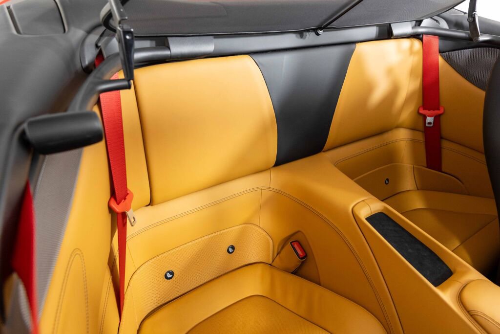 Certified 2022 Ferrari Portofino M image 35