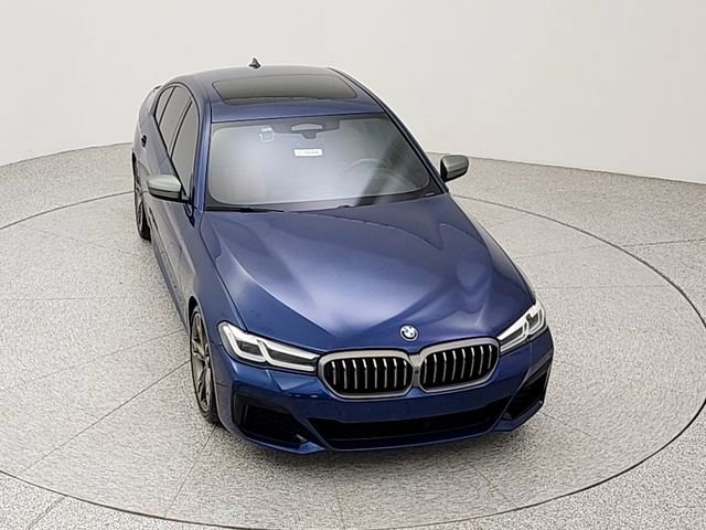 Used 2021 BMW M550i xDrive w/ Dynamic Handling Package image 14