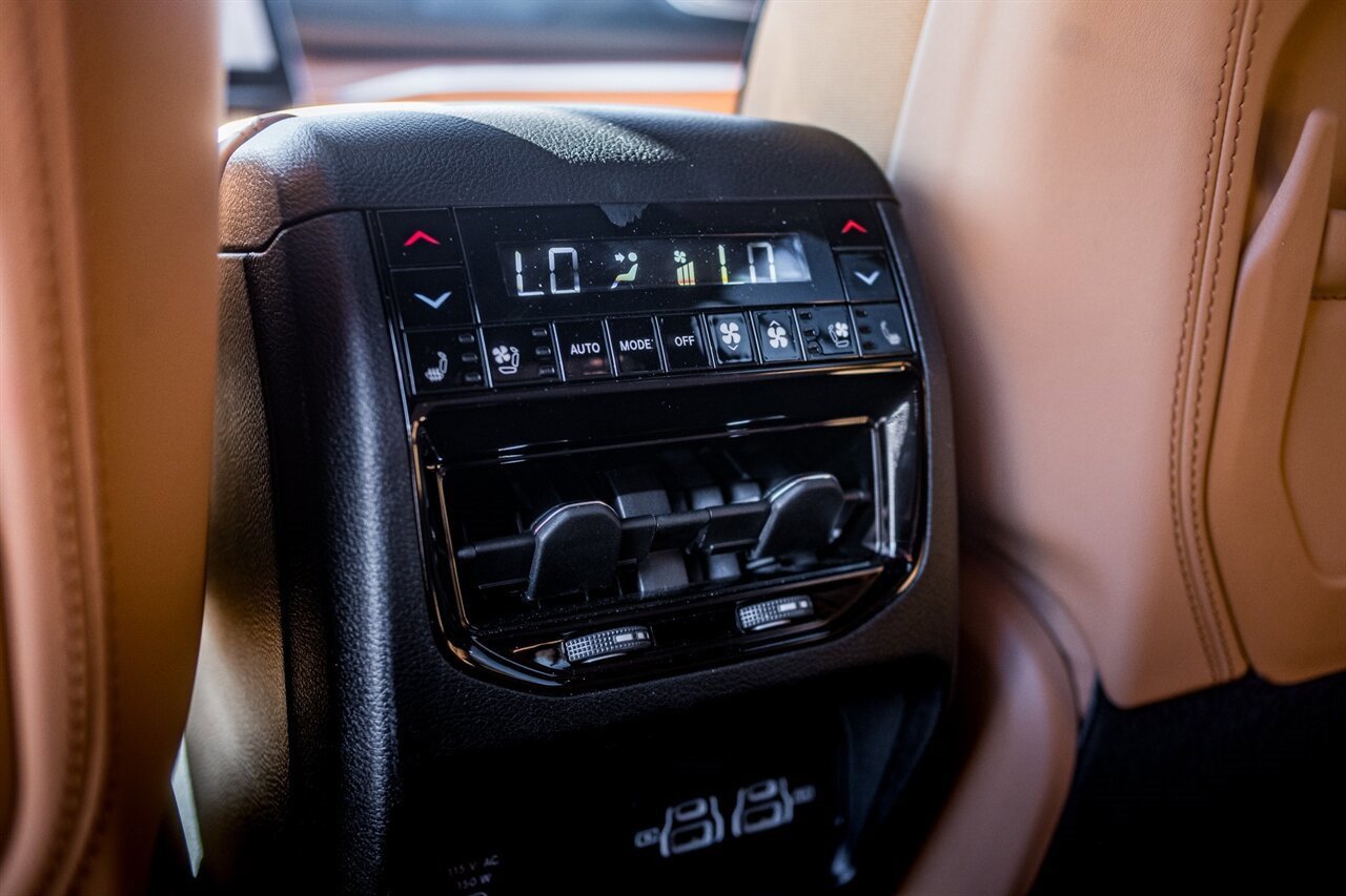 Used 2025 Jeep Grand Cherokee L Summit image 41