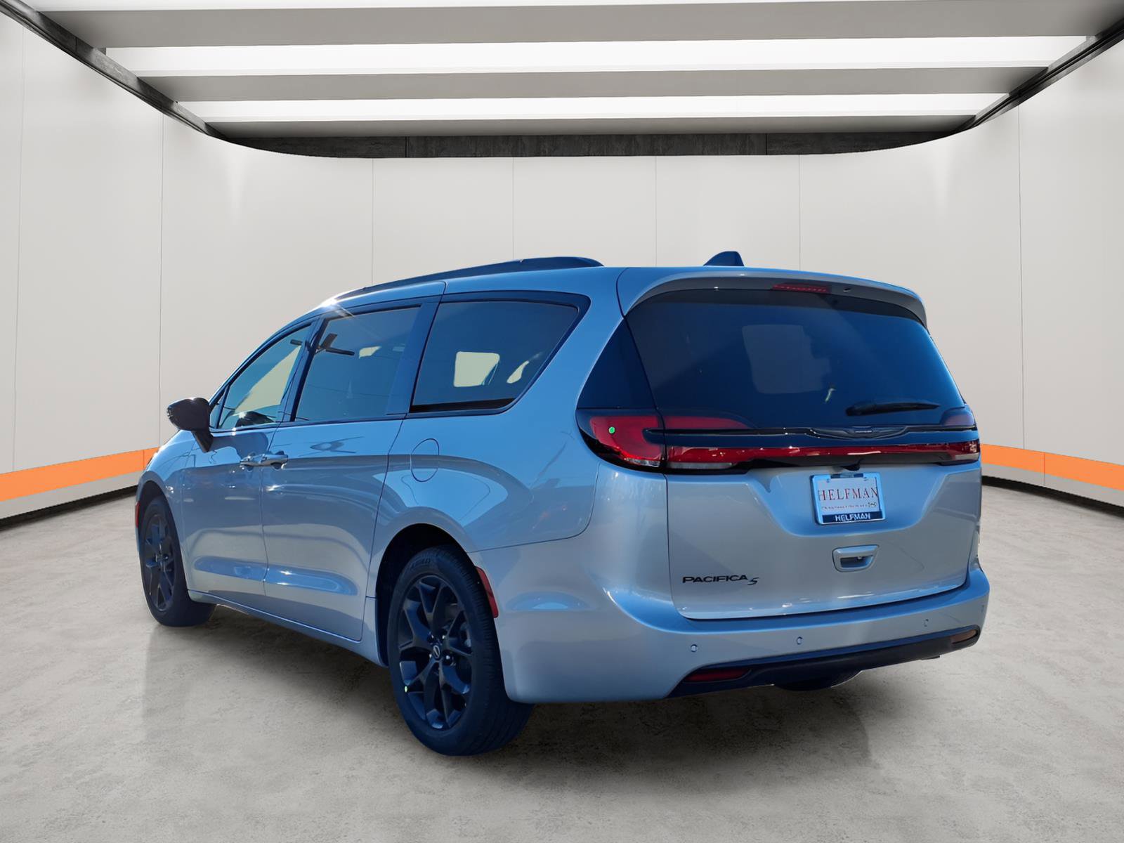 New 2026 Chrysler Pacifica Select w/ S Appearance Package image 2