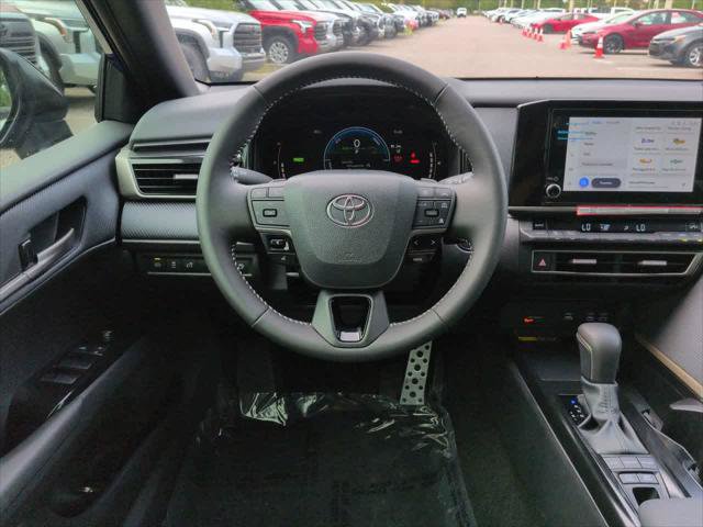 Certified 2026 Toyota Camry SE FWD image 15