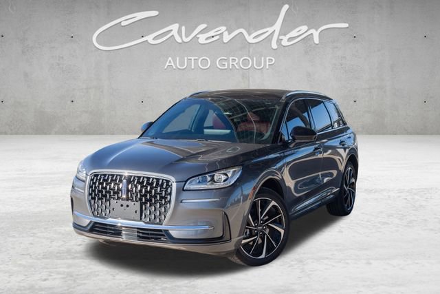 Used 2024 Lincoln Corsair Grand Touring image 1