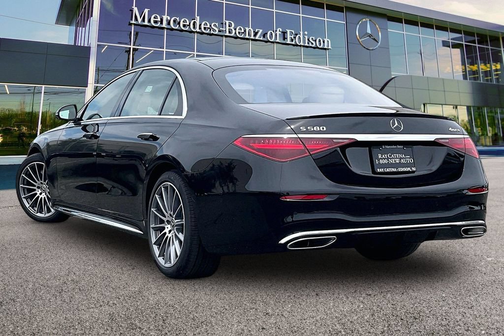 New 2026 Mercedes-Benz S 580 4MATIC Sedan image 3