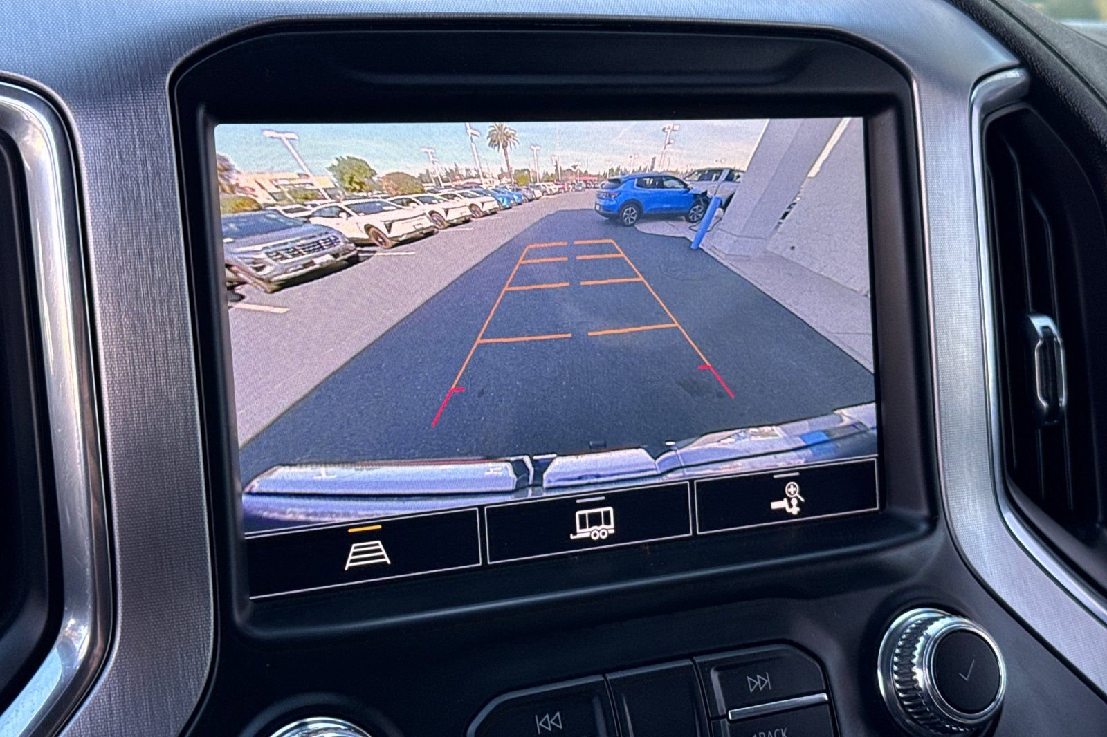 Used 2021 GMC Sierra 1500 SLT image 27