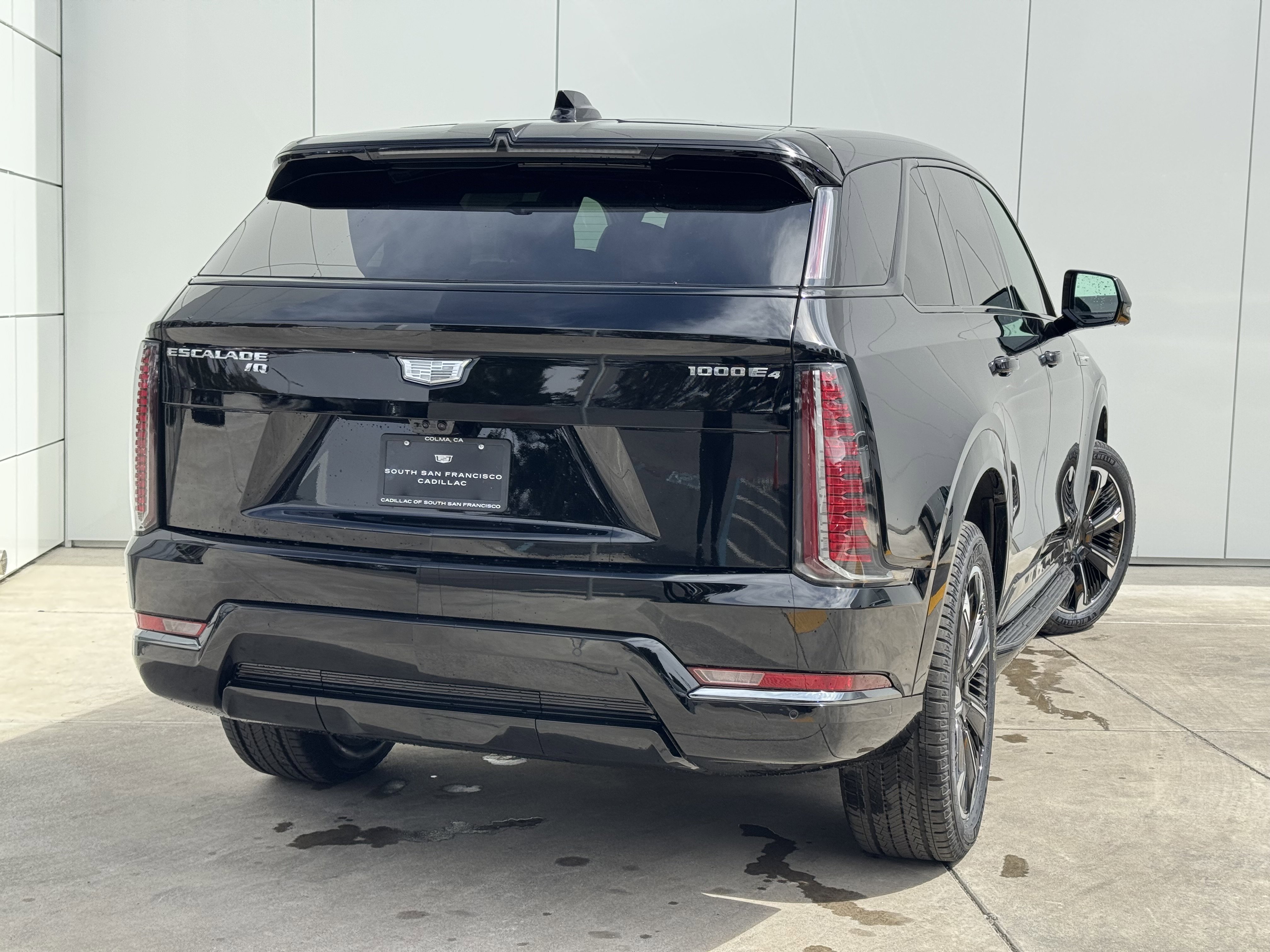 New 2025 Cadillac Escalade IQ Sport 1 w/ Smart Trailering package AWD/4WD image 6
