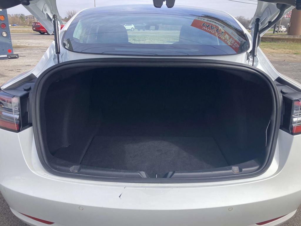 Used 2019 Tesla Model 3 Long Range image 14