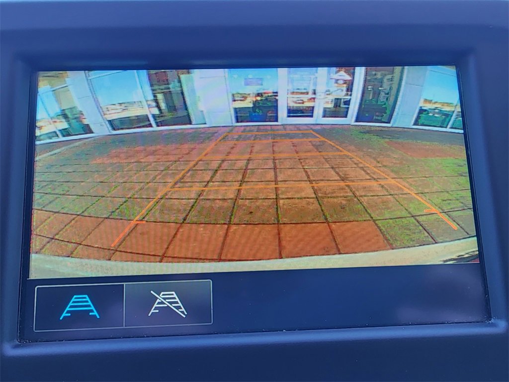 Used 2018 Chevrolet Equinox LT image 23