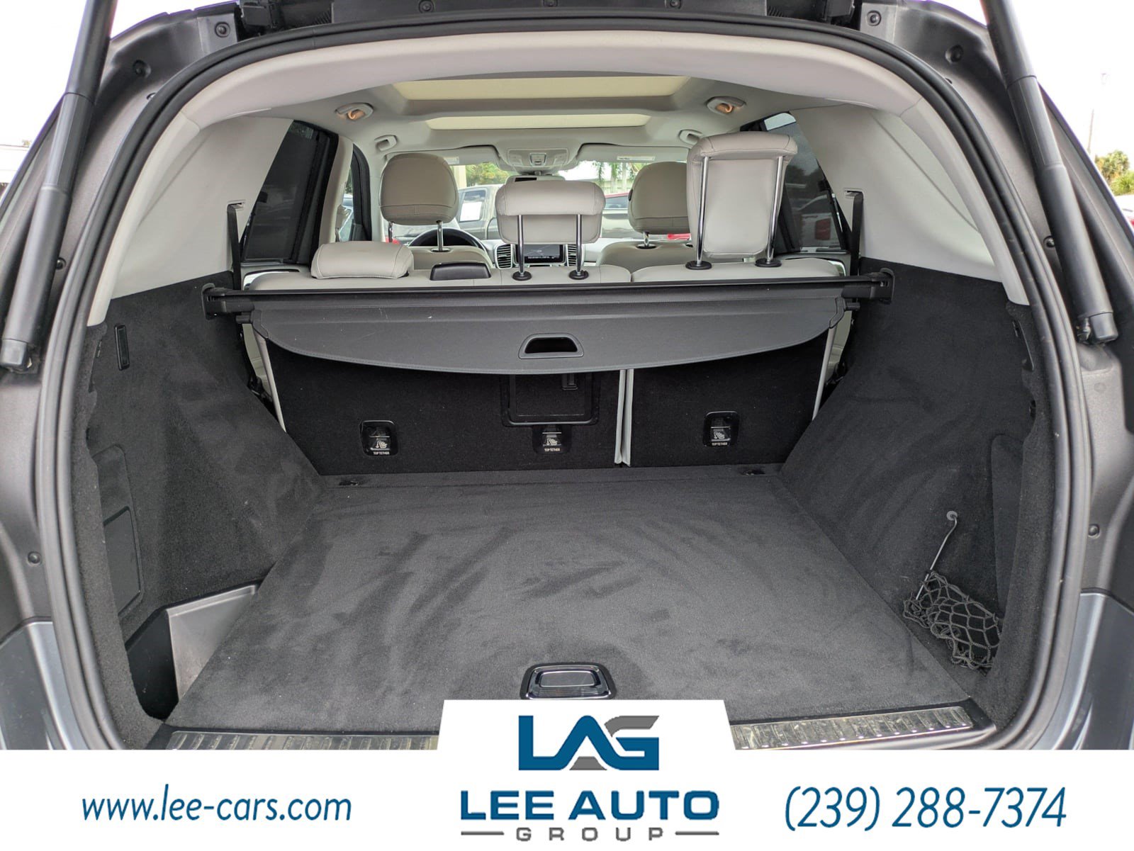 Used 2019 Mercedes-Benz GLE 400 4MATIC w/ Premium 3 Package image 11