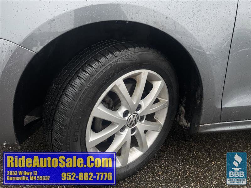 Used 2013 Volkswagen Jetta SE image 23