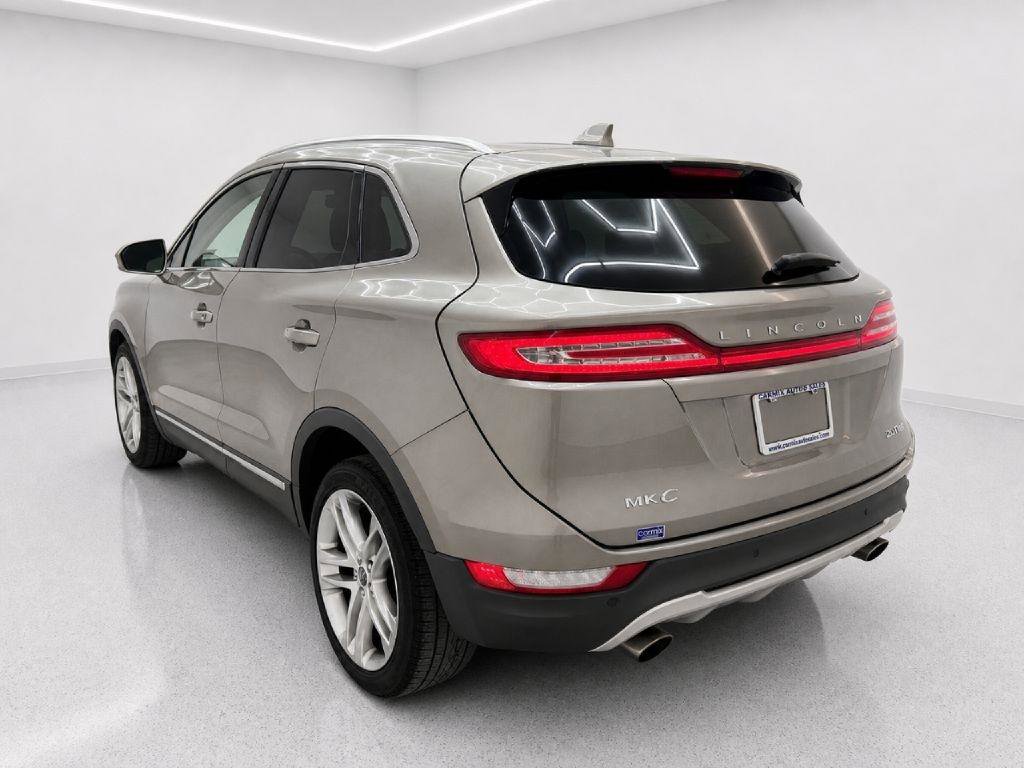 Used 2017 Lincoln MKC Reserve w/ Lincoln MKC Climate Package AWD/4WD image 5