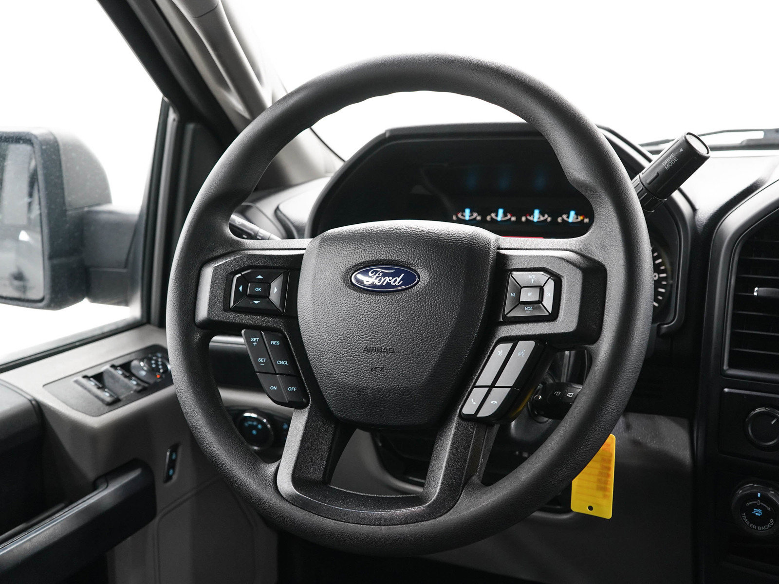 Used 2020 Ford F150 XL w/ Equipment Group 101A Mid AWD/4WD image 17