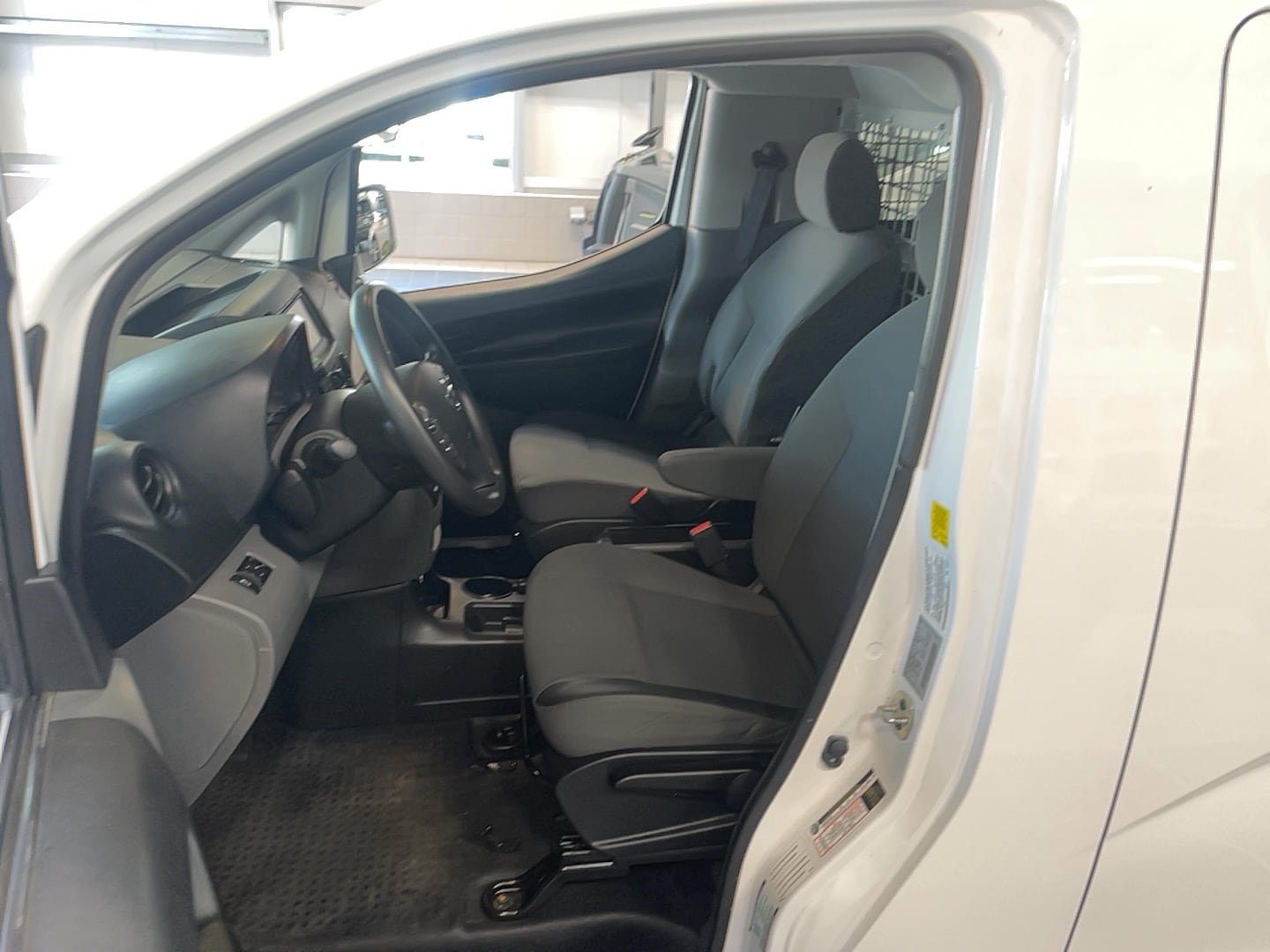 Used 2021 Nissan NV200 SV w/ Sliding Door Glass Package FWD image 20