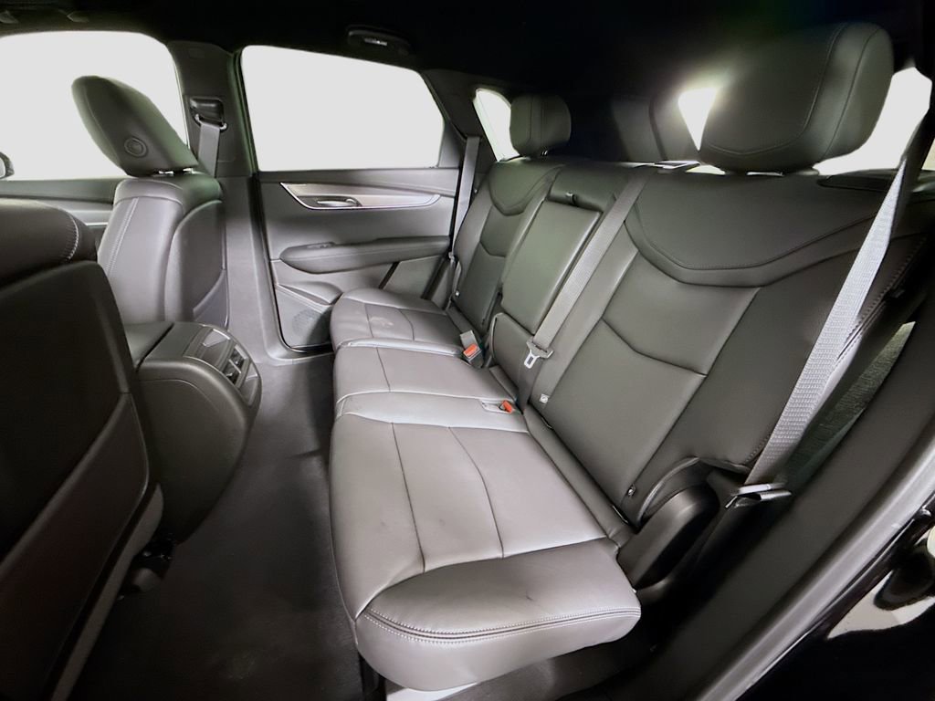 New 2026 Cadillac XT5 Luxury image 23