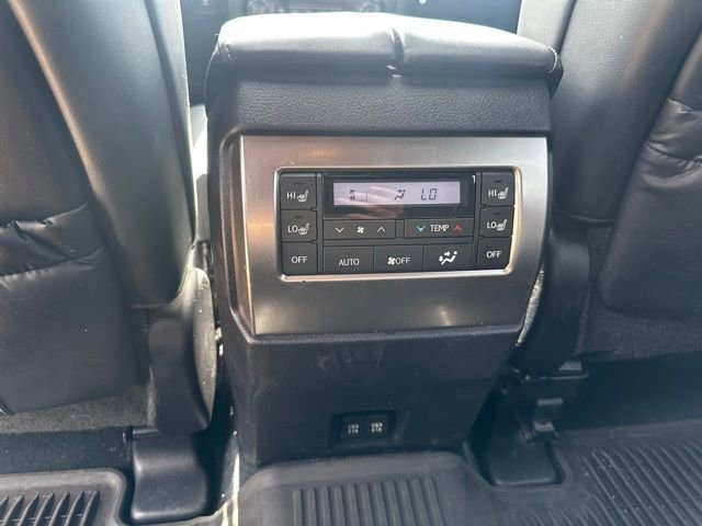 Used 2023 Lexus GX 460 Luxury w/ Accessory Package image 20