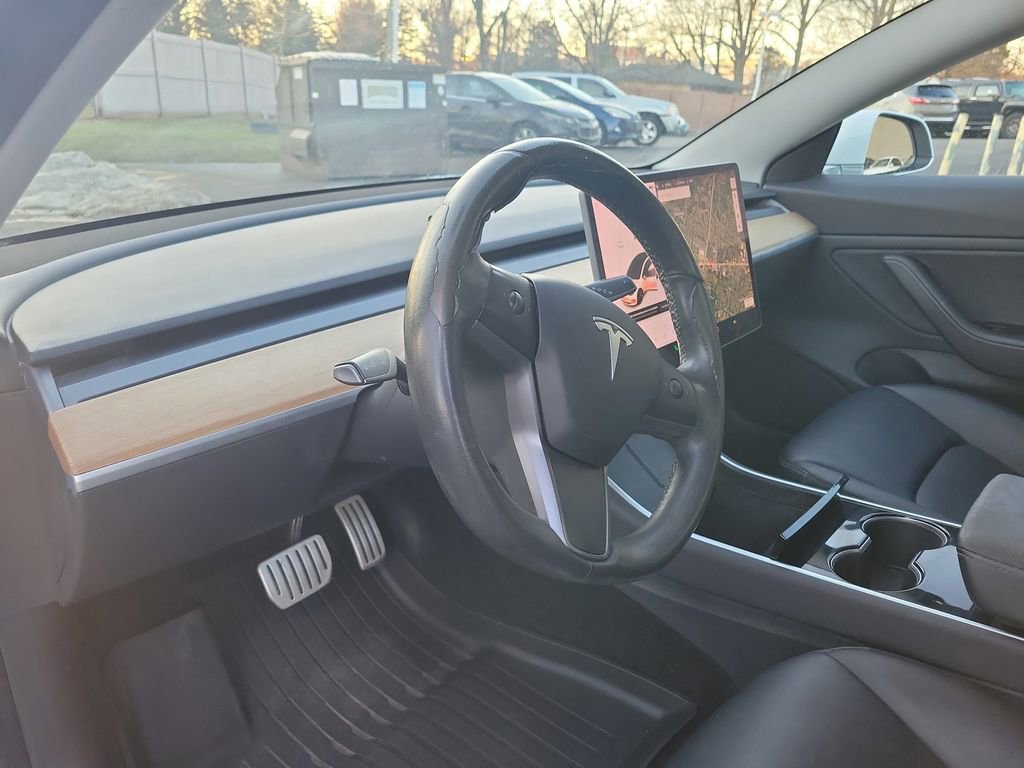 Used 2020 Tesla Model 3 Performance AWD/4WD image 19