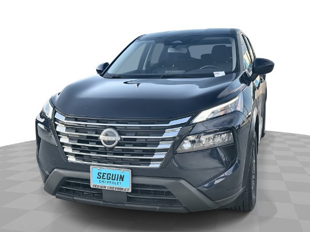 Used 2025 Nissan Rogue SV