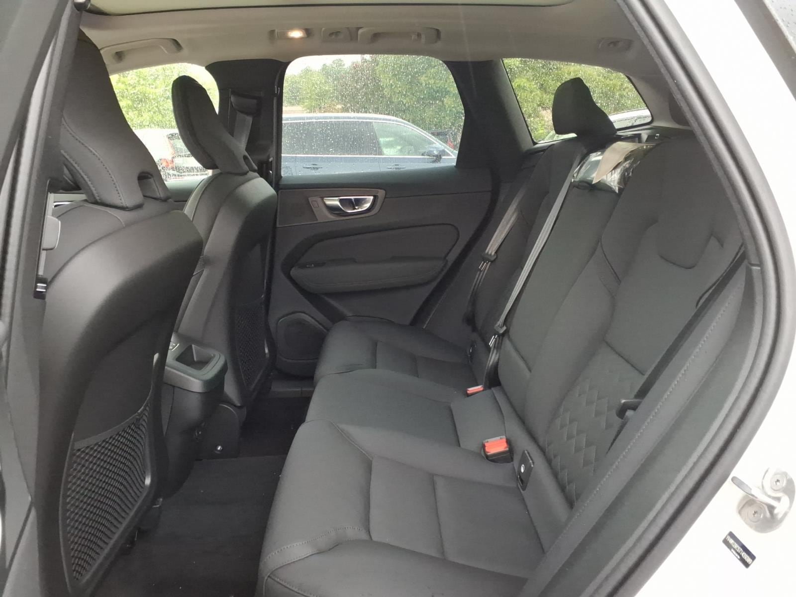 New 2026 Volvo XC60 B5 Plus w/ Protection Package Premier AWD/4WD image 7