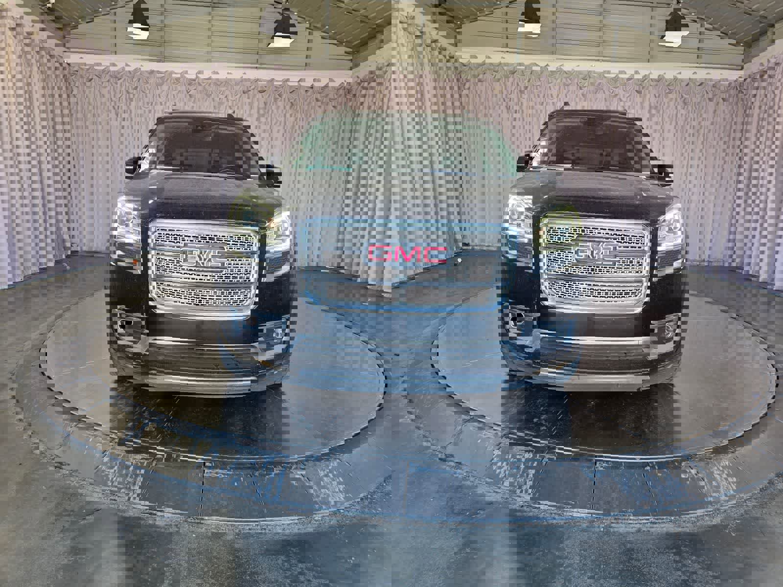 Used 2016 GMC Acadia Denali image 3