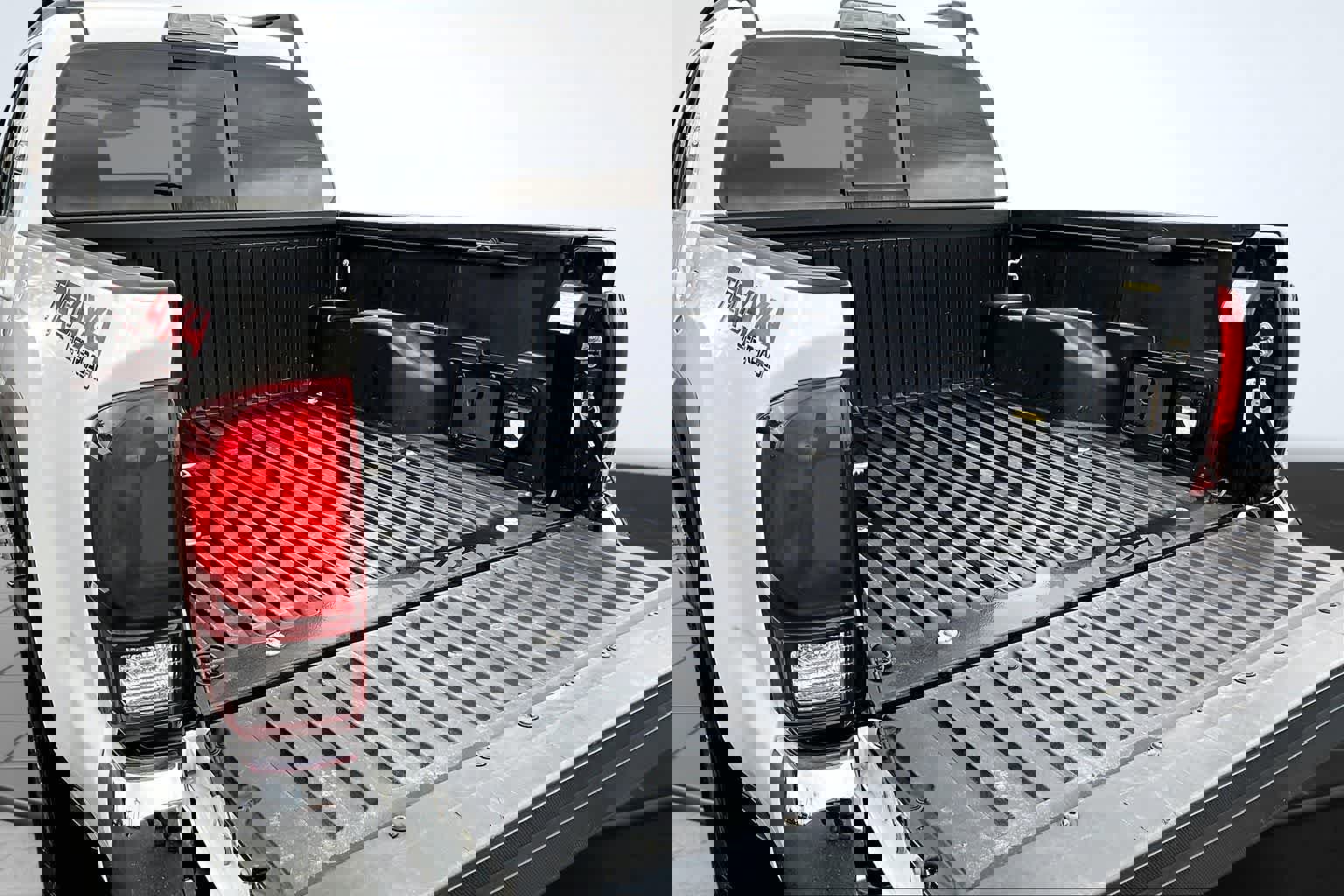 Used 2019 Toyota Tacoma TRD Off-Road image 19