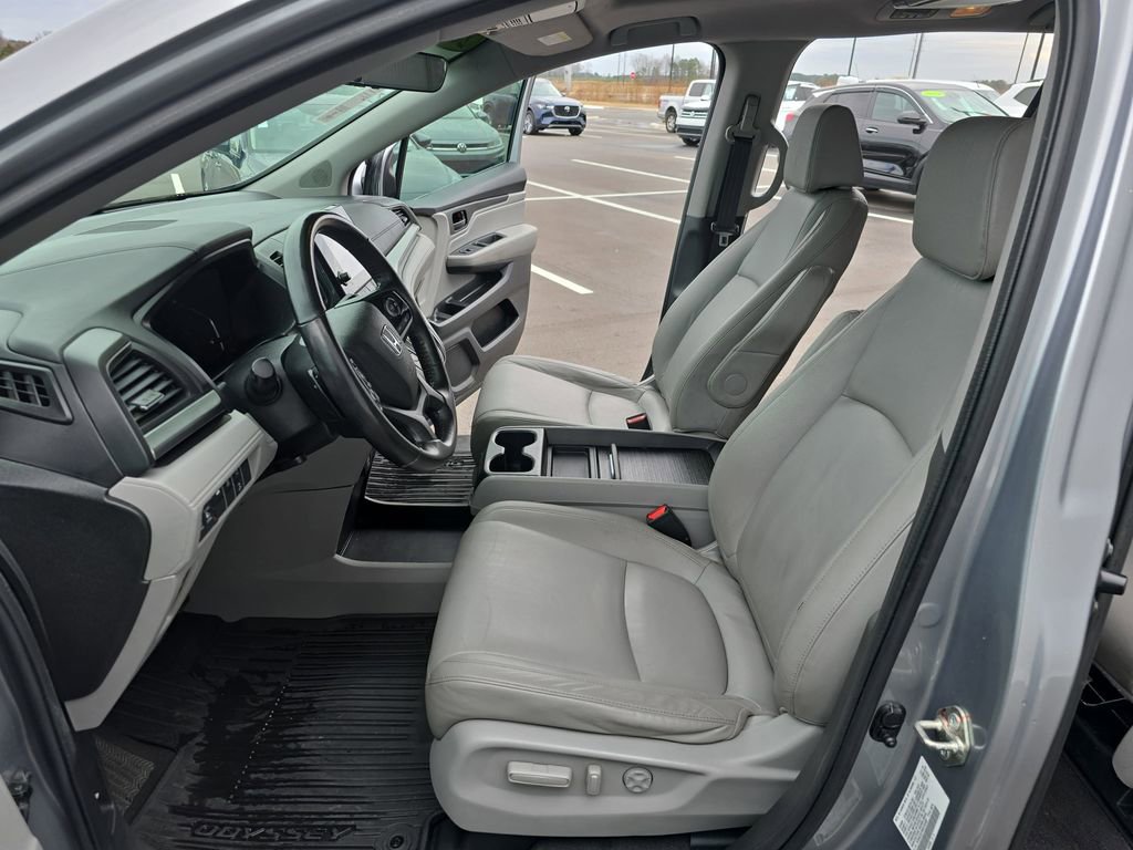 Used 2019 Honda Odyssey EX-L image 12