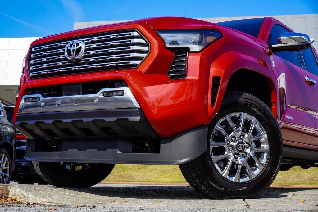 Used 2025 Toyota Tacoma Limited image 2