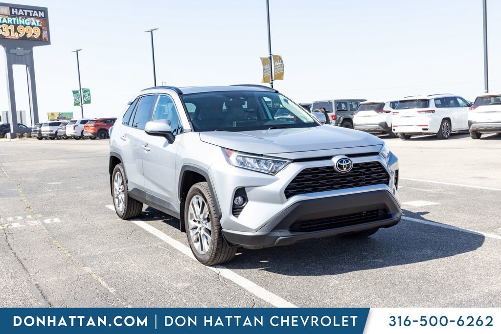 Used 2021 Toyota RAV4 XLE Premium AWD/4WD image 22