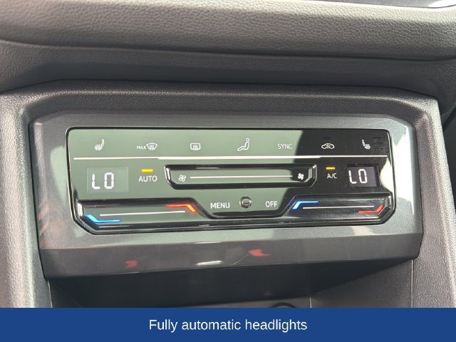 Used 2022 Volkswagen Tiguan SE R-Line AWD/4WD image 14