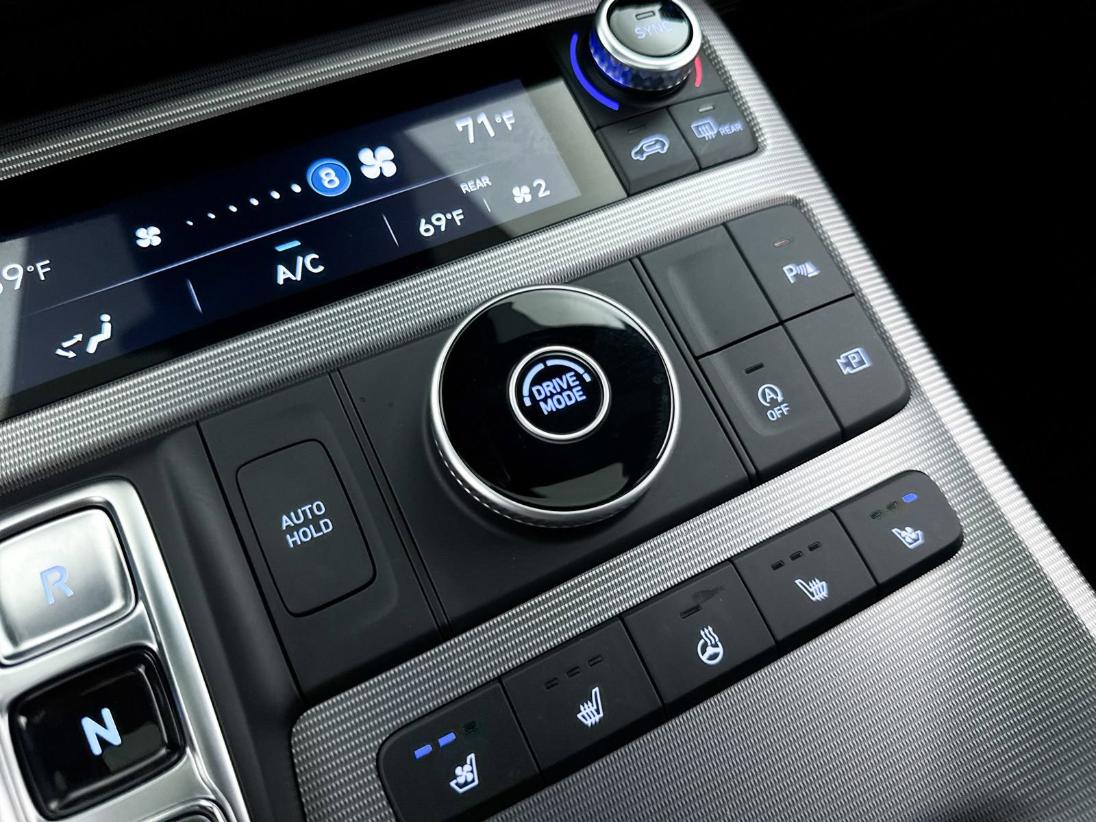 Used 2023 Hyundai Palisade Calligraphy image 10