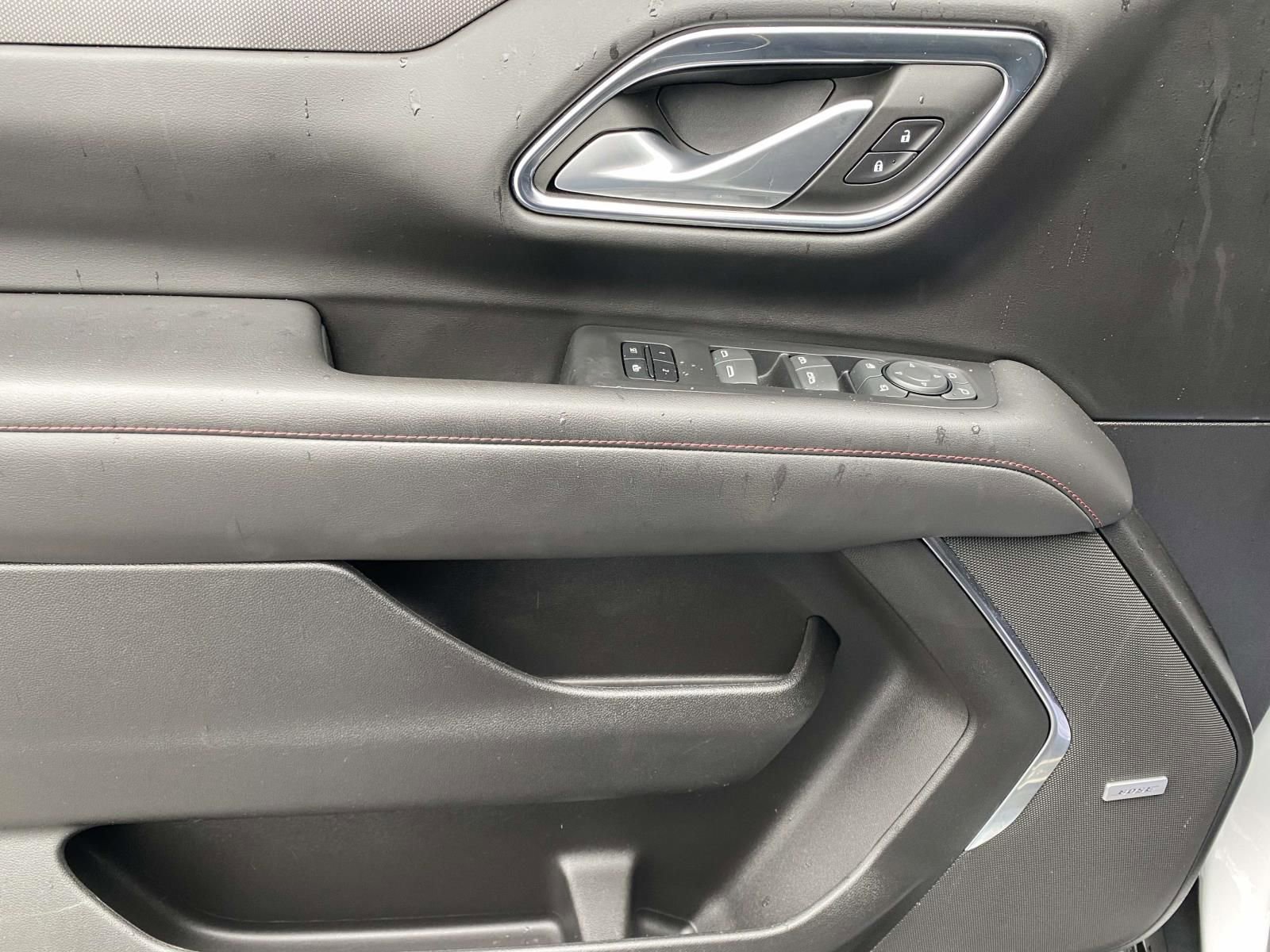 Used 2022 Chevrolet Tahoe RST w/ Luxury Package image 18