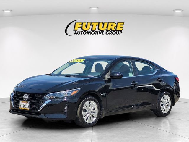Certified 2025 Nissan Sentra S w/ Lighting Package FWD image 5