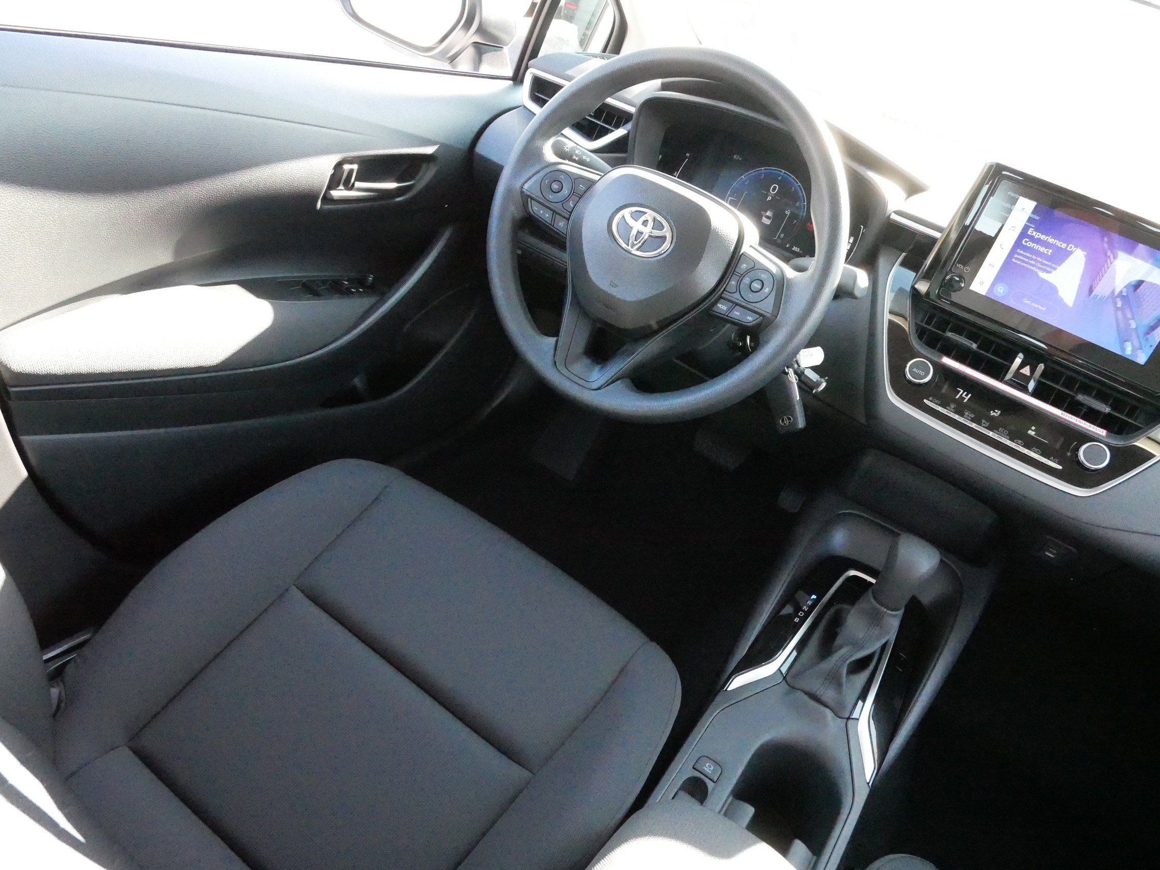 Certified 2026 Toyota Corolla LE image 9