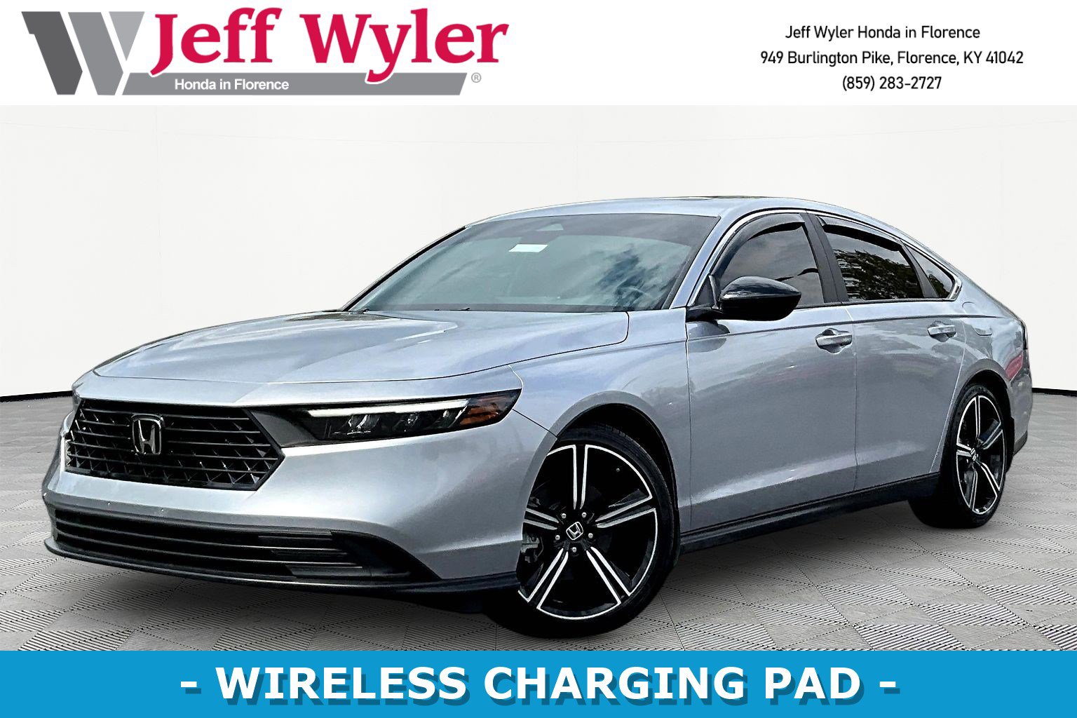 Used 2025 Honda Accord Sport image 1