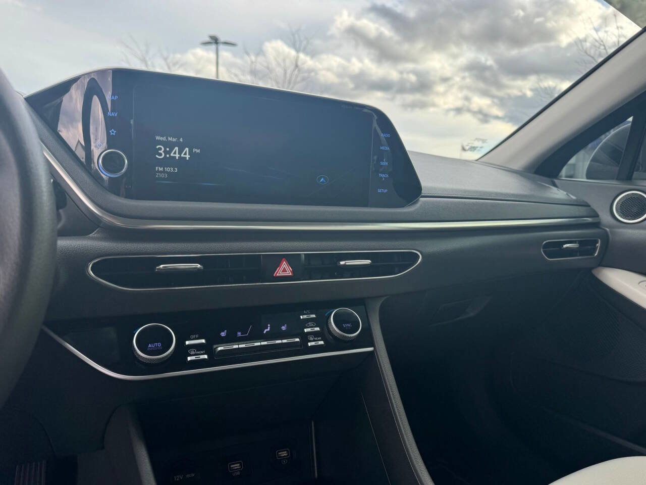 Used 2023 Hyundai Sonata SEL image 19