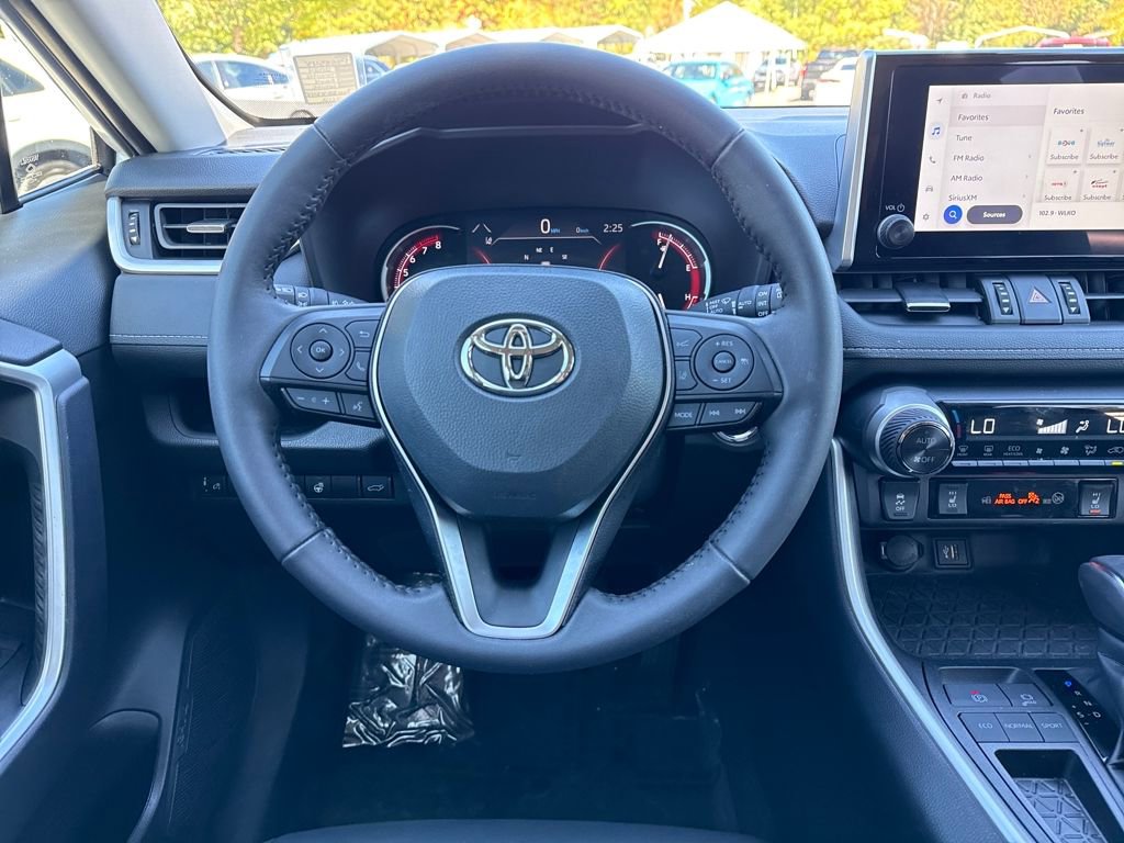 Used 2024 Toyota RAV4 XLE Premium image 15