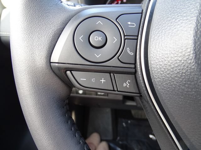 Used 2025 Toyota RAV4 XLE Premium AWD/4WD image 19