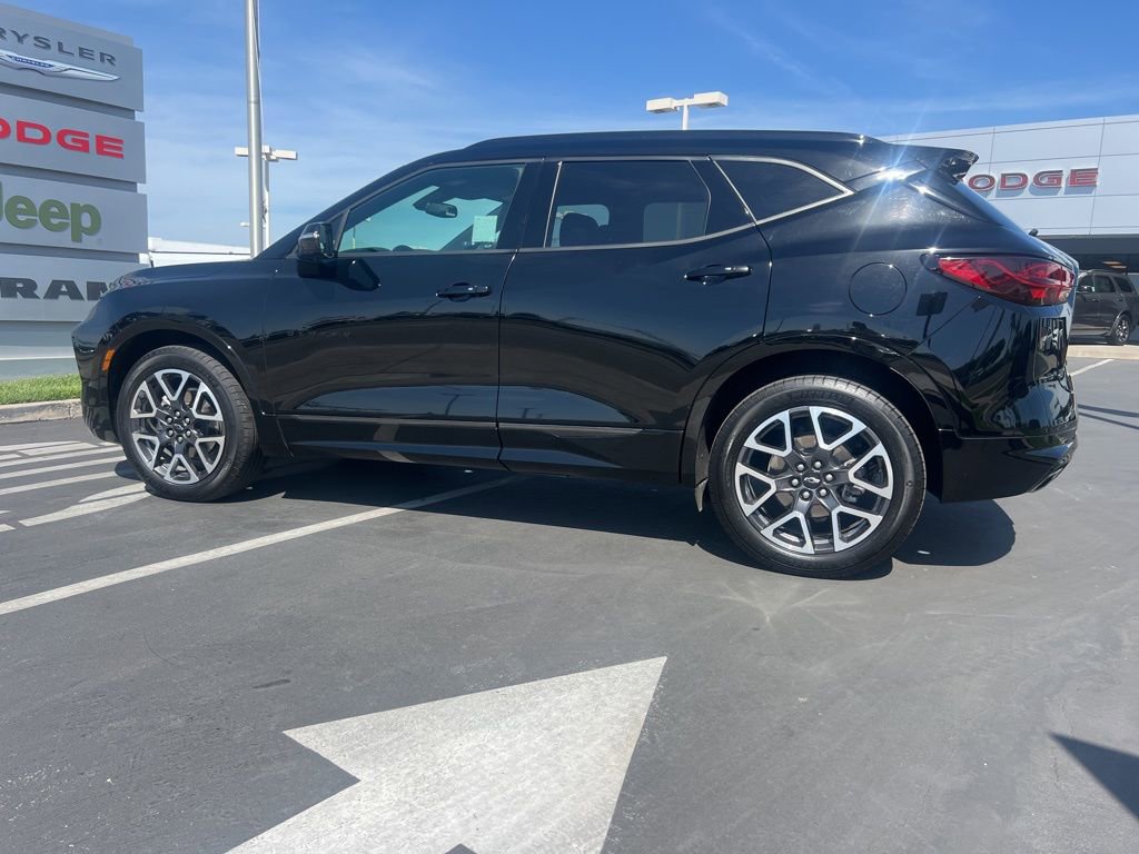 Used 2025 Chevrolet Blazer RS image 16