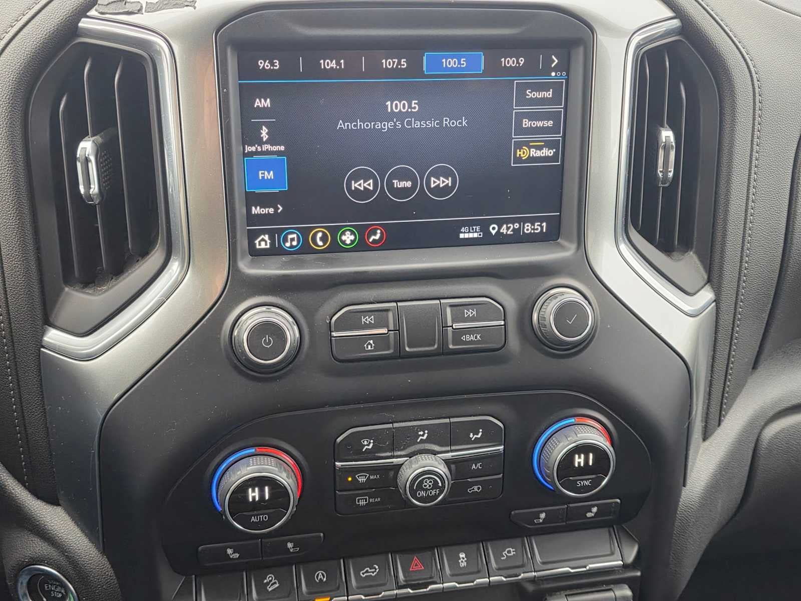 Used 2020 Chevrolet Silverado 1500 LT w/ All-Star Edition AWD/4WD image 27
