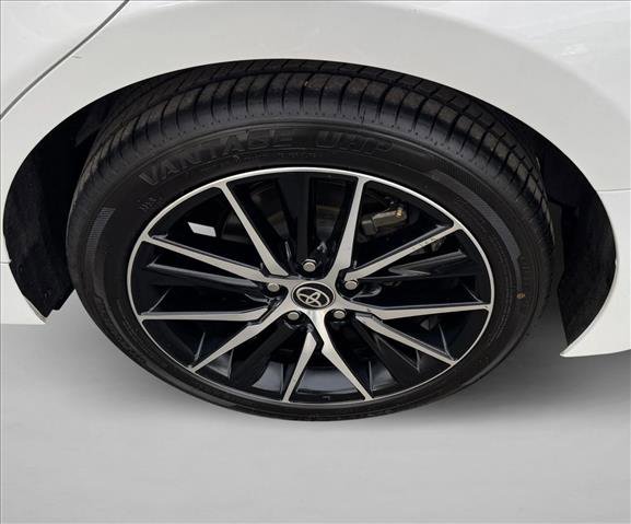 Used 2024 Toyota Camry SE FWD image 9