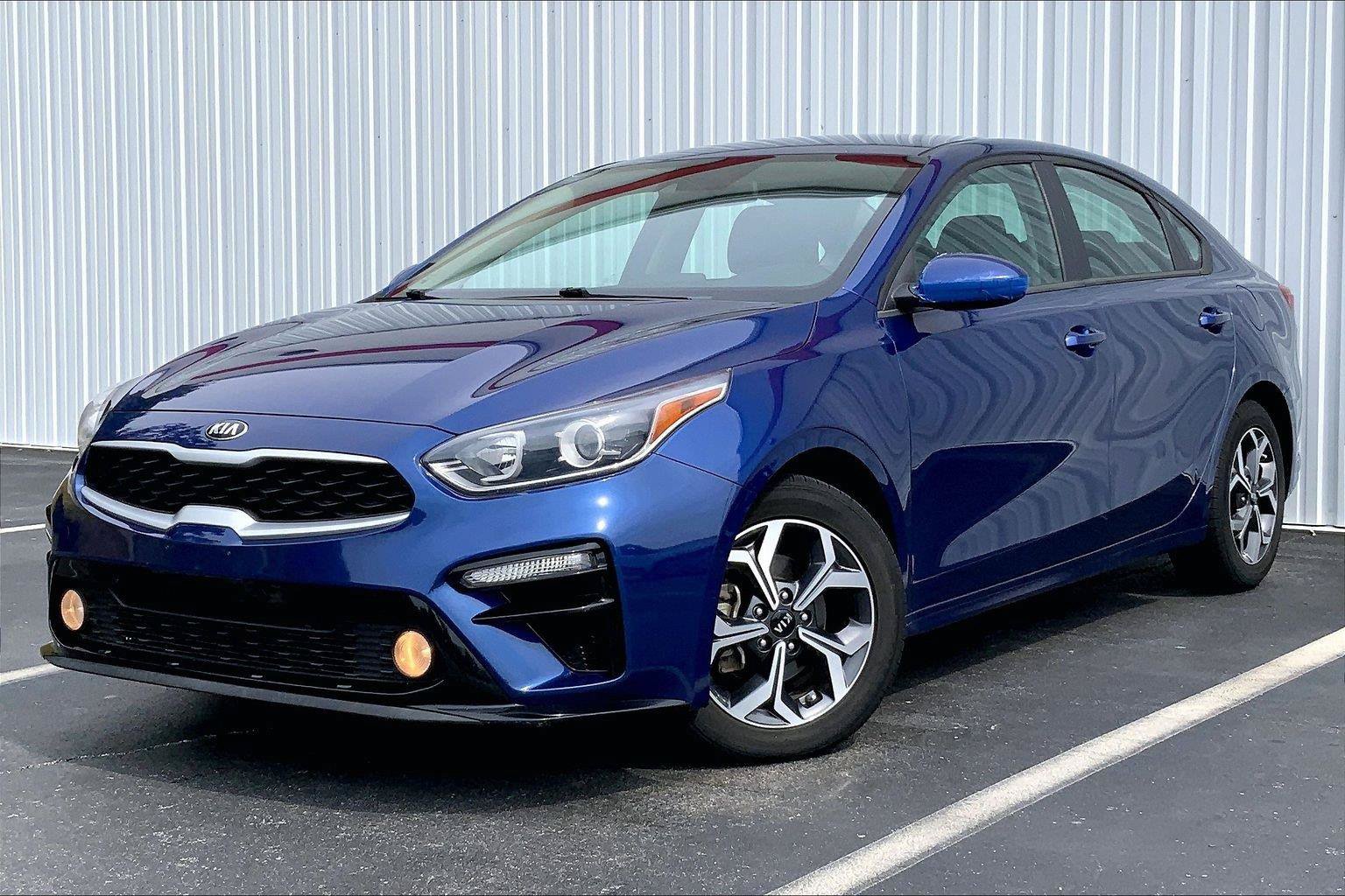 Used 2021 Kia Forte LXS FWD image 1