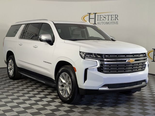 Used 2023 Chevrolet Suburban Premier image 2