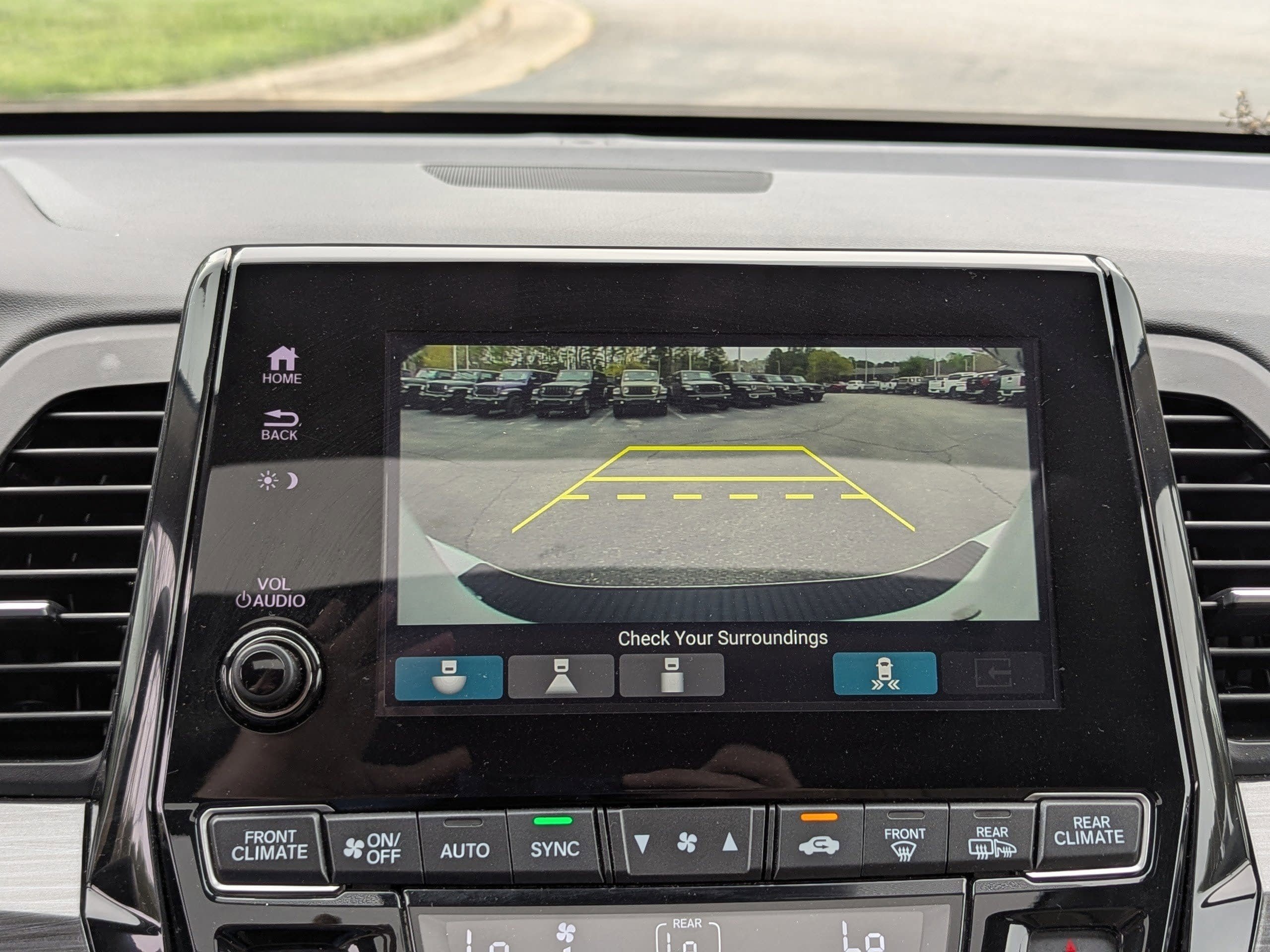 Used 2024 Honda Odyssey Elite image 26