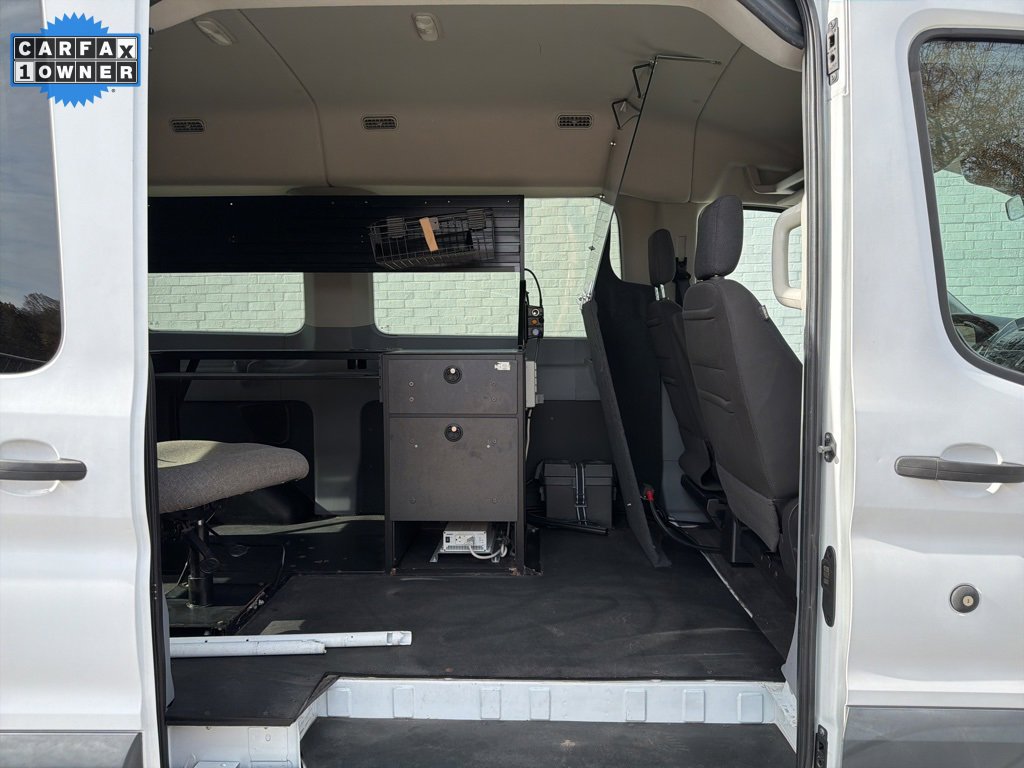 Used 2018 Ford Transit 150 XLT image 10