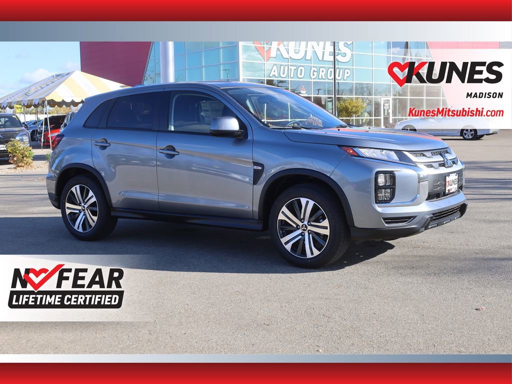 New 2025 Mitsubishi Outlander Sport ES